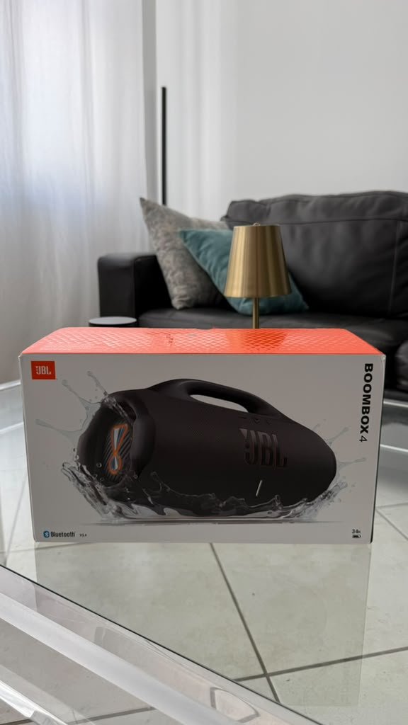 JBL BoomBox 4
