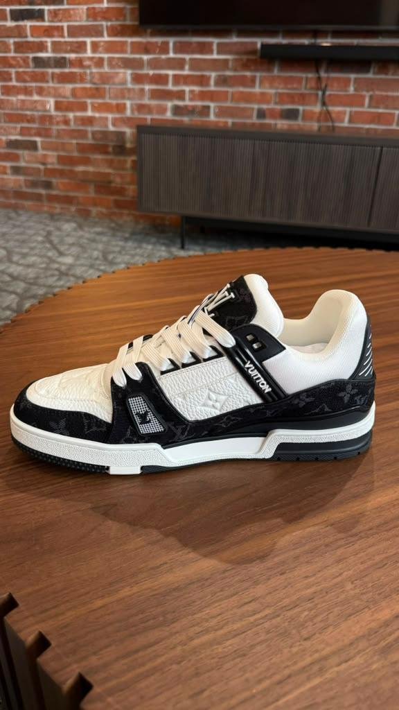 LV White And Blue — foto 5